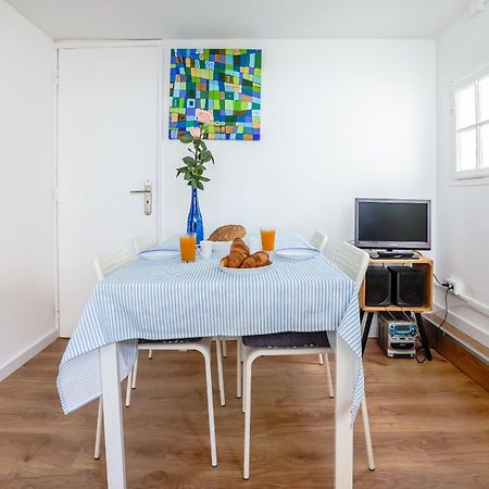 Cozy 3 Bedroom Apt In Lively Bairro Alto Lisbon Exterior photo