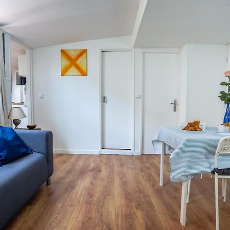 Cozy 3 Bedroom Apt In Lively Bairro Alto Lisbon Exterior photo