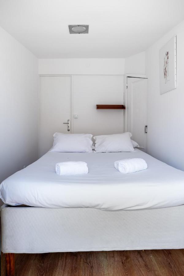 Cozy 3 Bedroom Apt In Lively Bairro Alto Lisbon Exterior photo